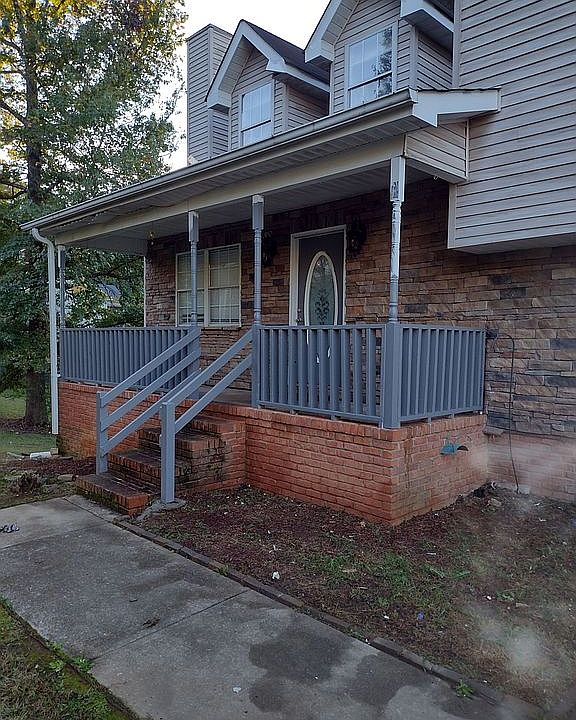 1st image of 48 Whispering Pine Dr
