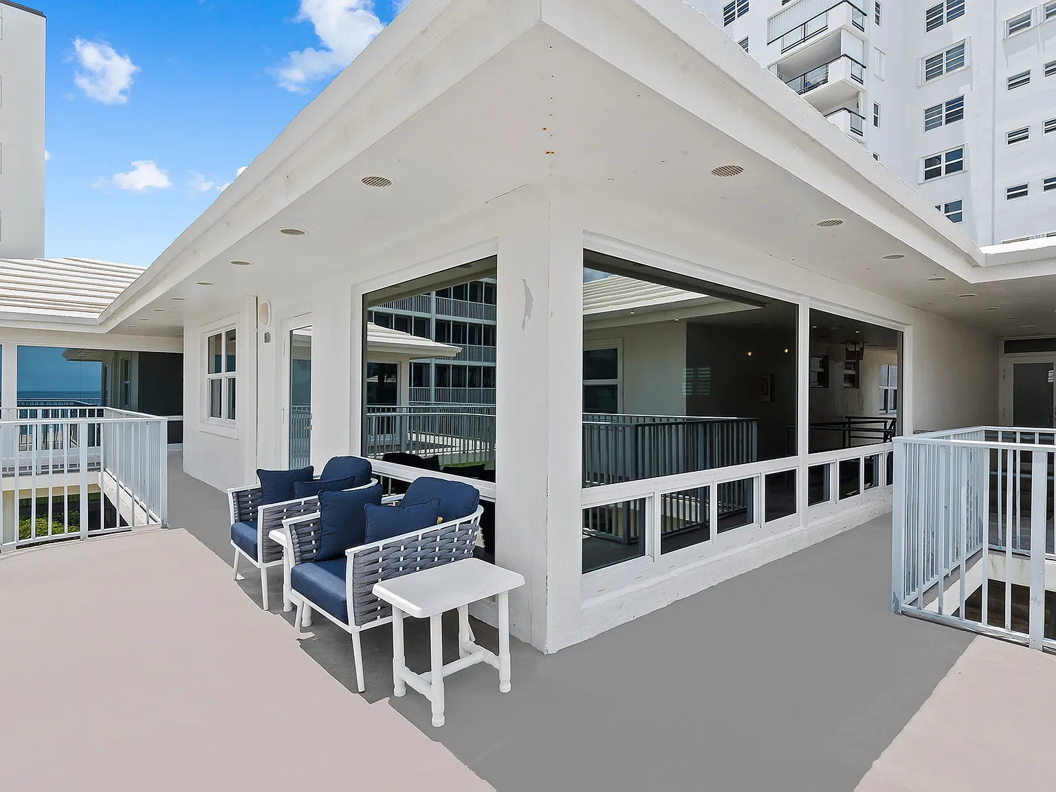 2 bed, 1070 sqft, $6,000 — Photo 4