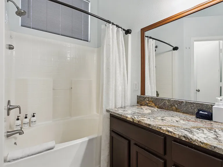 8054 W Palo Verde Dr — Photo 15
