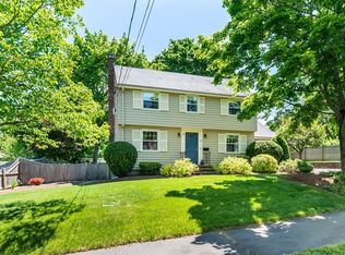 35 Sandra Ln, Reading, MA 01867
