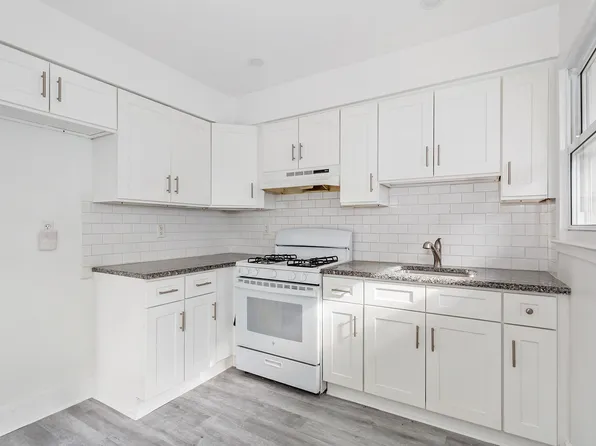 86 Chestnut St, Rutherford, NJ 07070