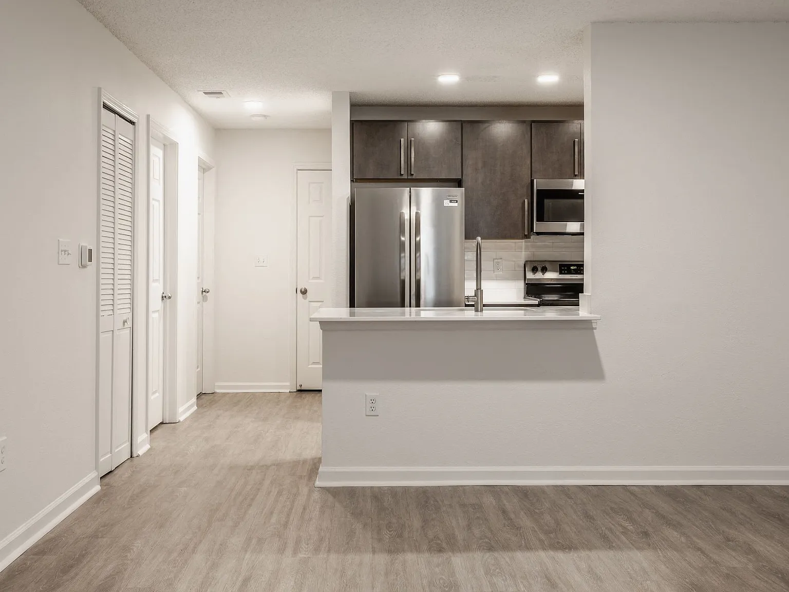 Latitudes Apartments — Photo 2