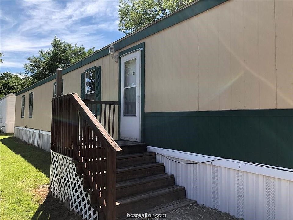 1st image of 2929 Stevens Dr