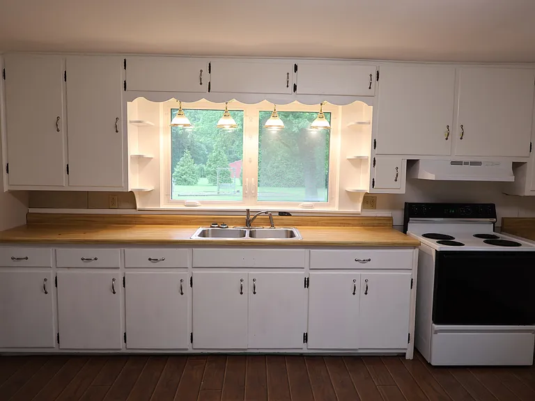 549 S Gum St — Photo 38