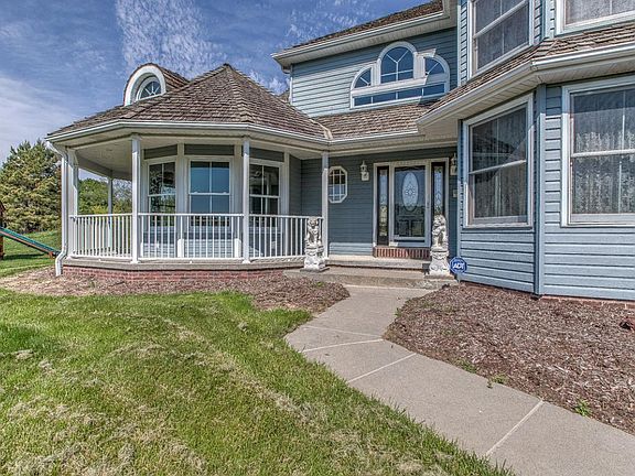 21792MeadowviewPkwy_002_web