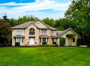 5075 Delray Ave, Solon, OH 44139