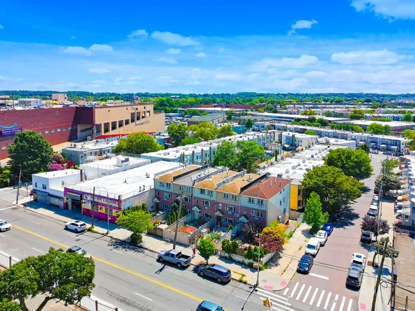 65-36 Metropolitan Avenue image 2 of 33