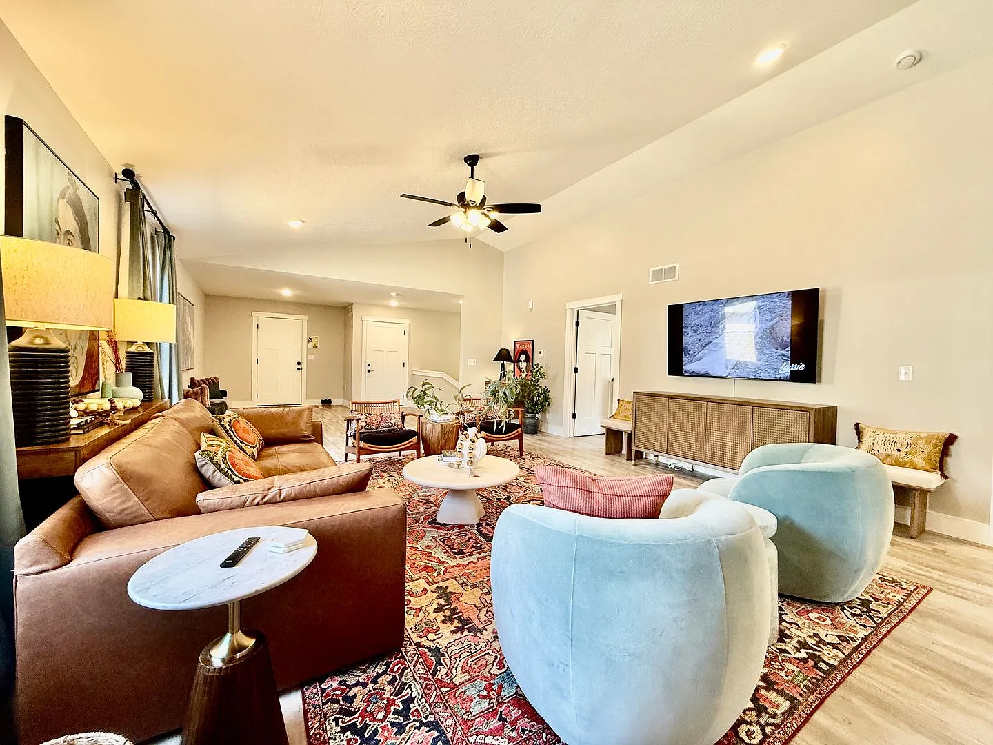 New Construction Home In West Chester, OH 5 BR — Photo 2