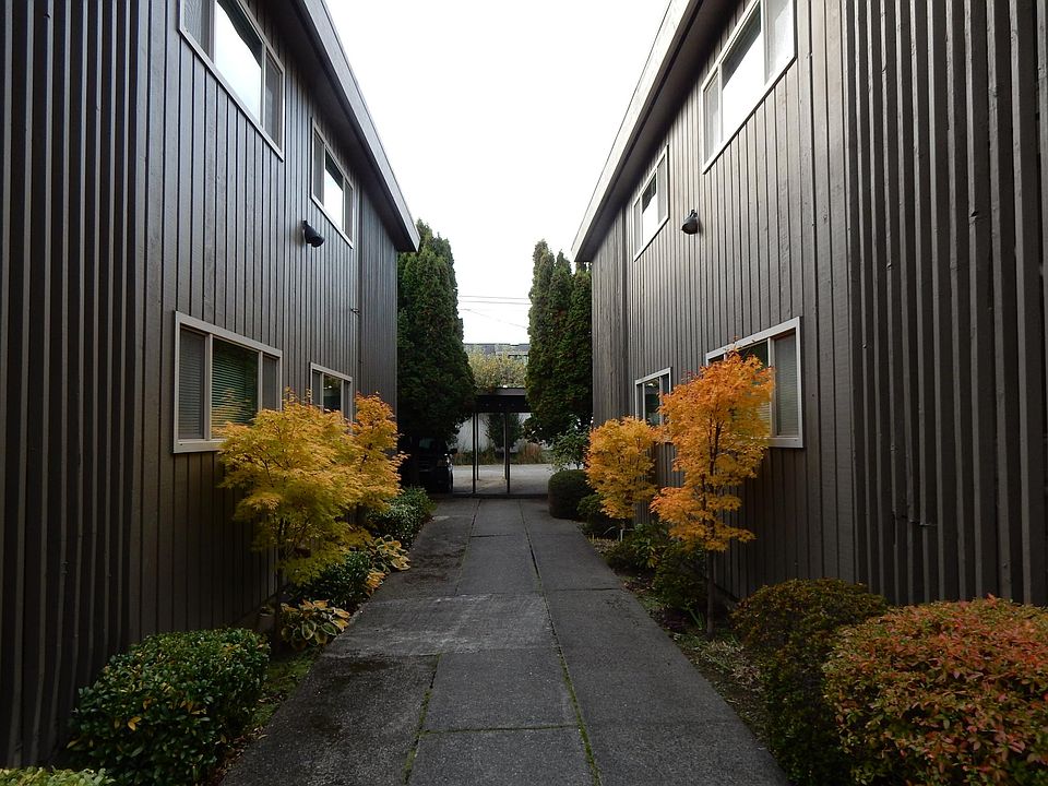 Walkway to Parking