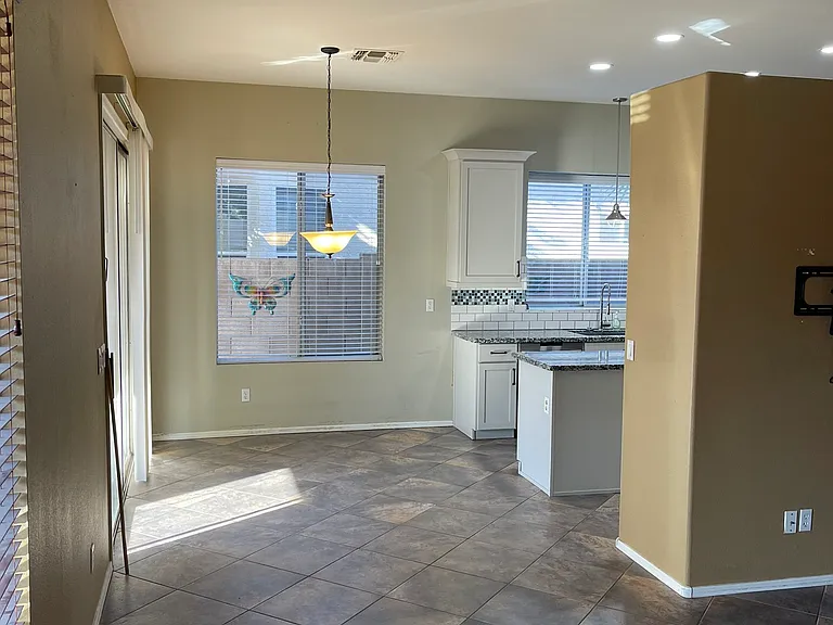 871 W Cherrywood Dr — Photo 9