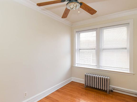 5th image of 6341 N Greenview Ave #F1
