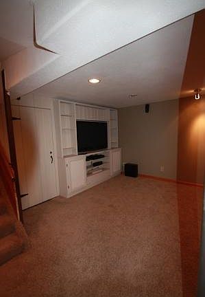 5th image of 2222 Valley Park Dr