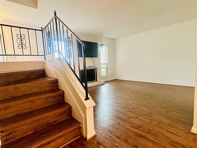 1413 Bonanza Rd #413 — Photo 7