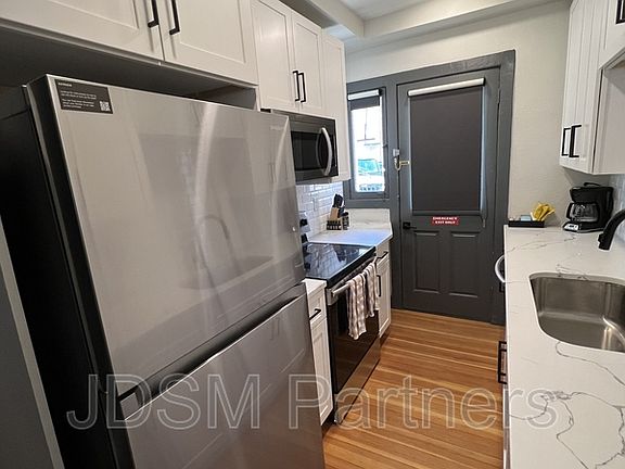 3rd image of 630 E 16th Ave #103