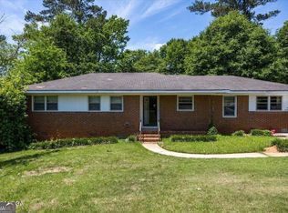 2418 Tredway Dr, Macon, GA 31211