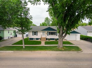 1608 E Boulevard Ave, Bismarck, ND 58501