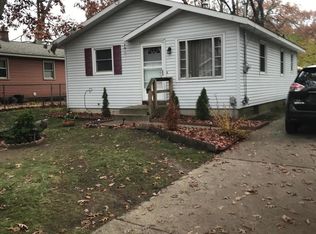 3905 Heron Ave SW, Wyoming, MI 49509
