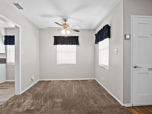 5th image of 14876 Dalman St