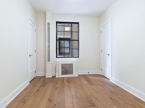 5th image of 220 Wadsworth Ave APT 201