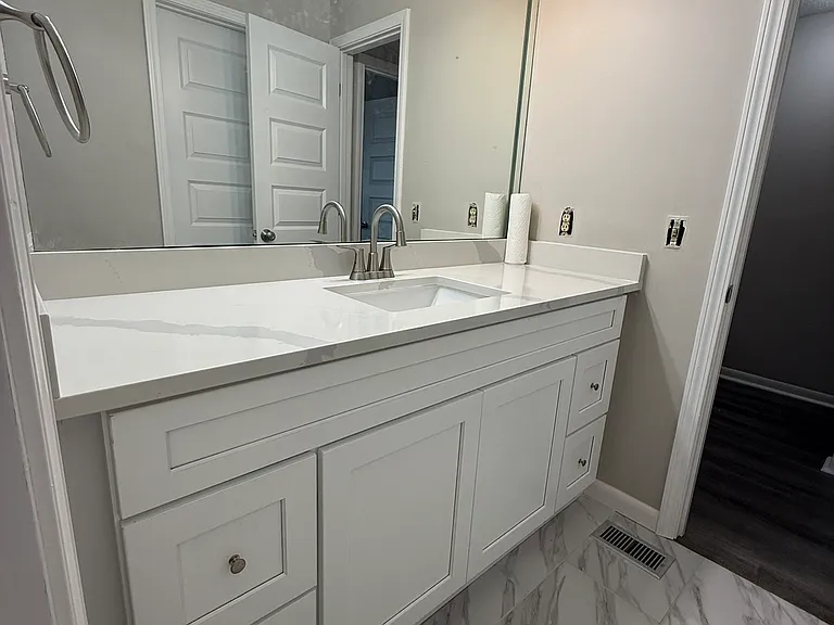 6221 Hibiscus Ave — Photo 11