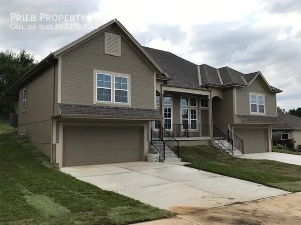 1229 N 132nd St, Kansas City, KS 66109