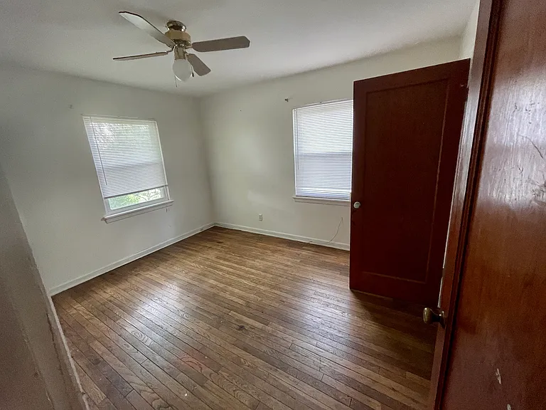 3368-3370 Kimberly Ave — Photo 5