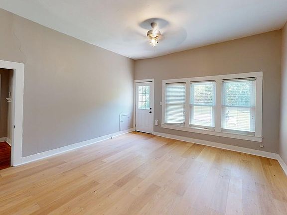 3rd image of 504 S 6th St