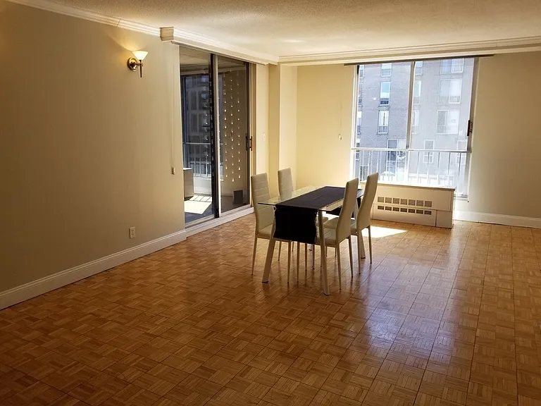 44 Washington St #601 — Photo 3