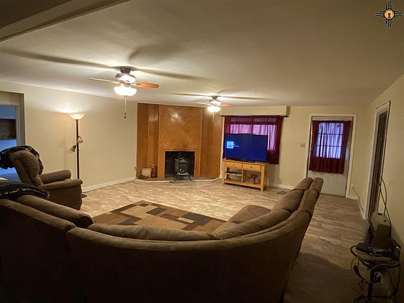 4th image of 805 W Bullock Ave