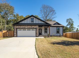 331 Skyline Rd, Greer, SC 29651
