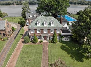 2960 Staunton Rd, Huntington, WV 25702