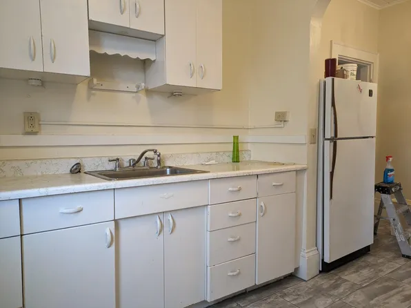 256 South St #4, Pittsfield, MA 01201