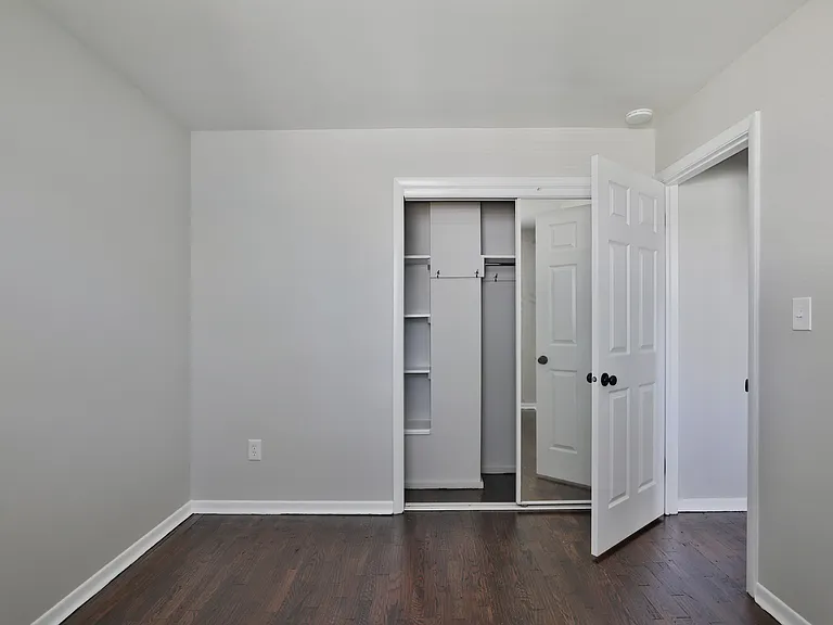 3427 Maize Rd — Photo 8