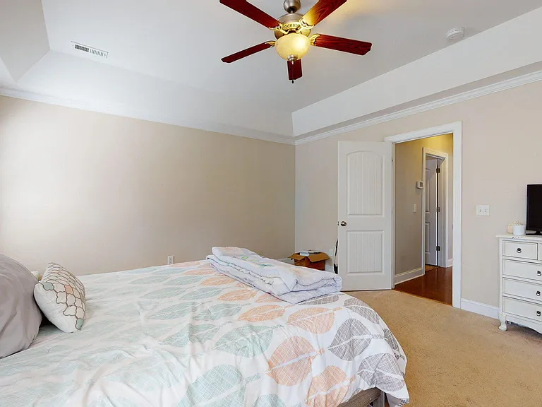 505 Pinehurst Cir — Photo 37