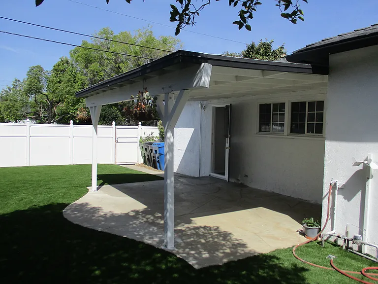 17630 Cantara St — Photo 19