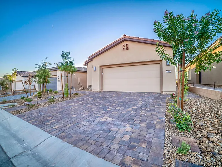 36 Stone Bluff Ln — Photo 5