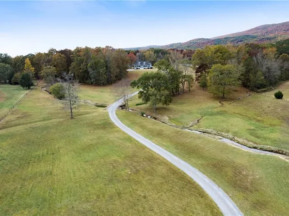 1024 Pocket Rd NW, Sugar Valley, GA 30746