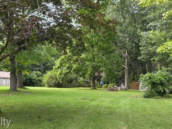 7144 Sugar Maple Dr, Caseville, MI 48725