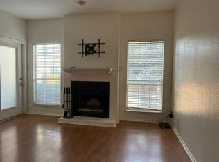 700 S 1st St APT 203, Austin, TX 78704