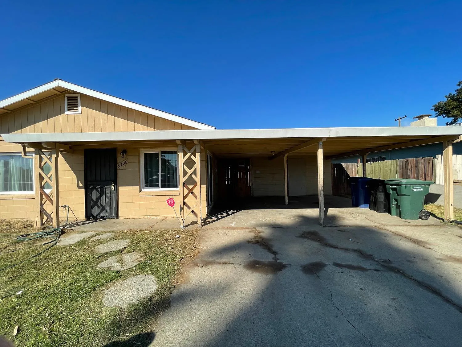 5705 Manmar Way photo 1