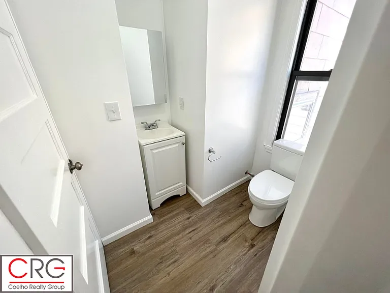 18 University Rd #3 — Photo 24