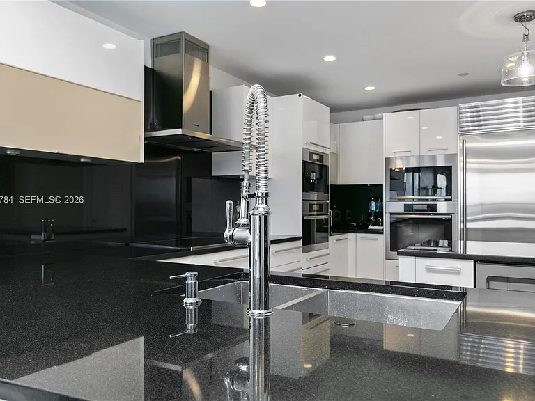 17121 Collins Ave #2905 — Photo 18