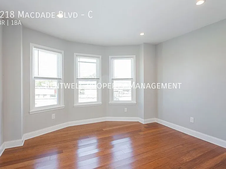 2218 Macdade Blvd #C — Photo 13
