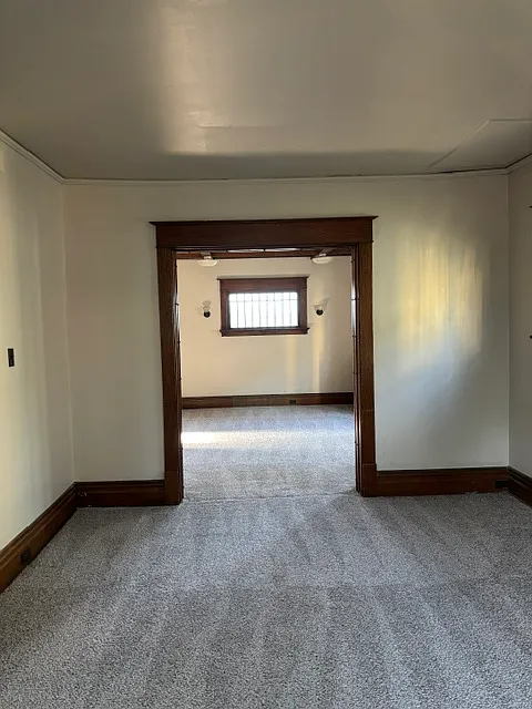 4 bed, 2154 sqft, $1,695 — Photo 2
