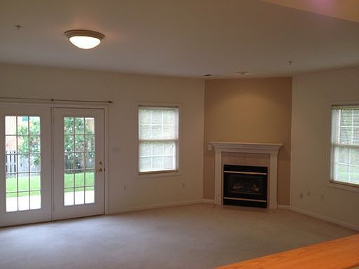 5th image of 1265 Lindsay Ln
