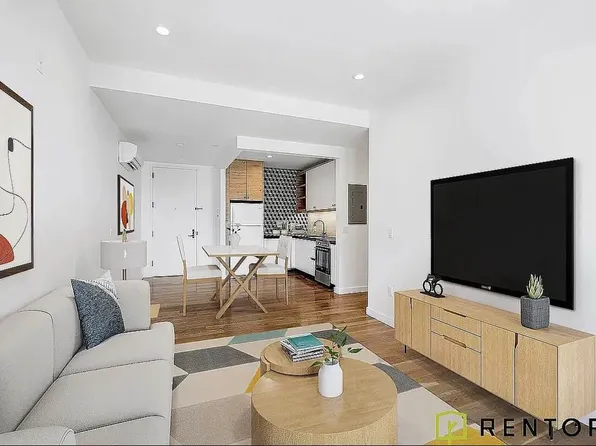 1875 Atlantic Avenue image 2 of 18