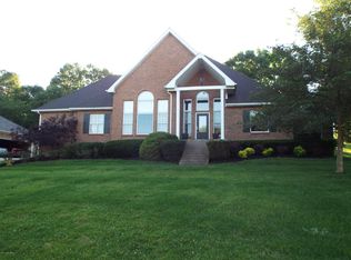 721 Freeman Lake Rd, Elizabethtown, KY 42701