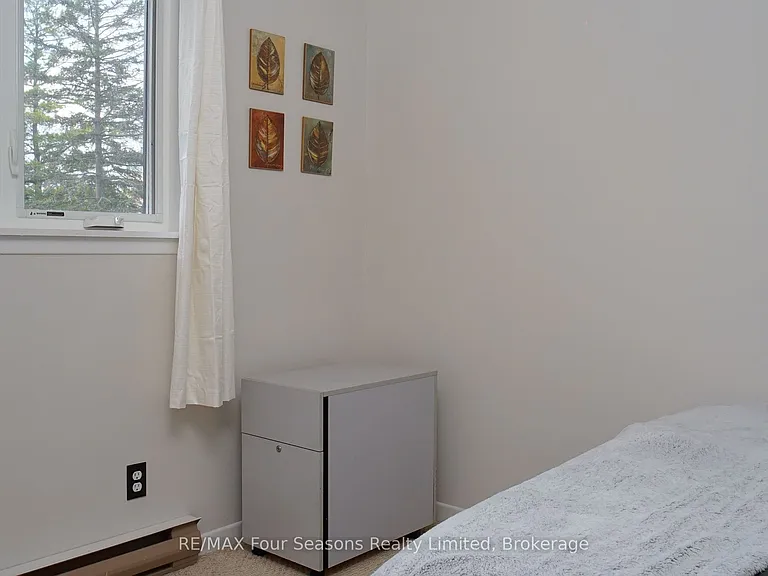 4 Trafalgar Rd #4 — Photo 25