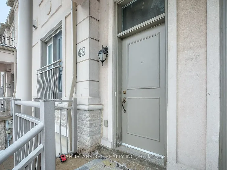 9133 Bayview Ave #69 — Photo 3
