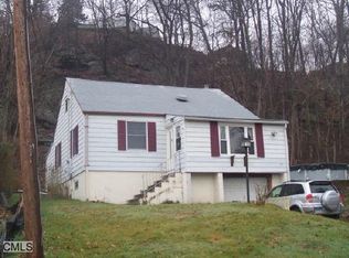 49 Ojibwa Trl, Shelton, CT 06484